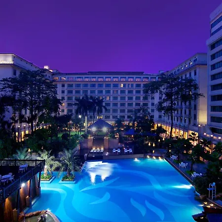 Dong Fang Hotel Guangzhou 